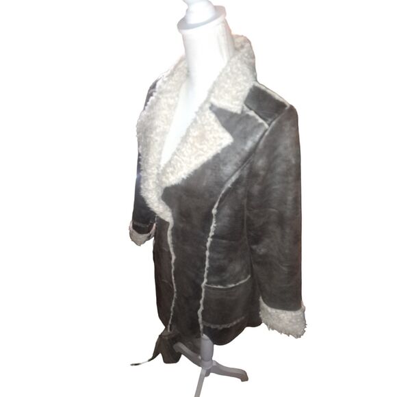 SALE! NWT- Size Small MonoReno Faux Sherpa Lined & Leather Brown Snakeskin Coat - Picture 7 of 10
